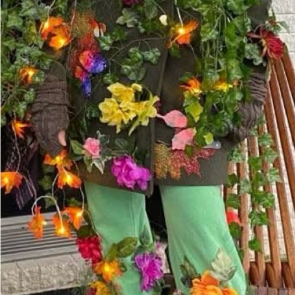 ONLY Green Leaf Embellished Costume